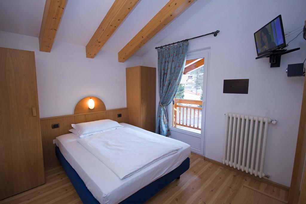 Hotel Miravalle Soraga Extérieur photo